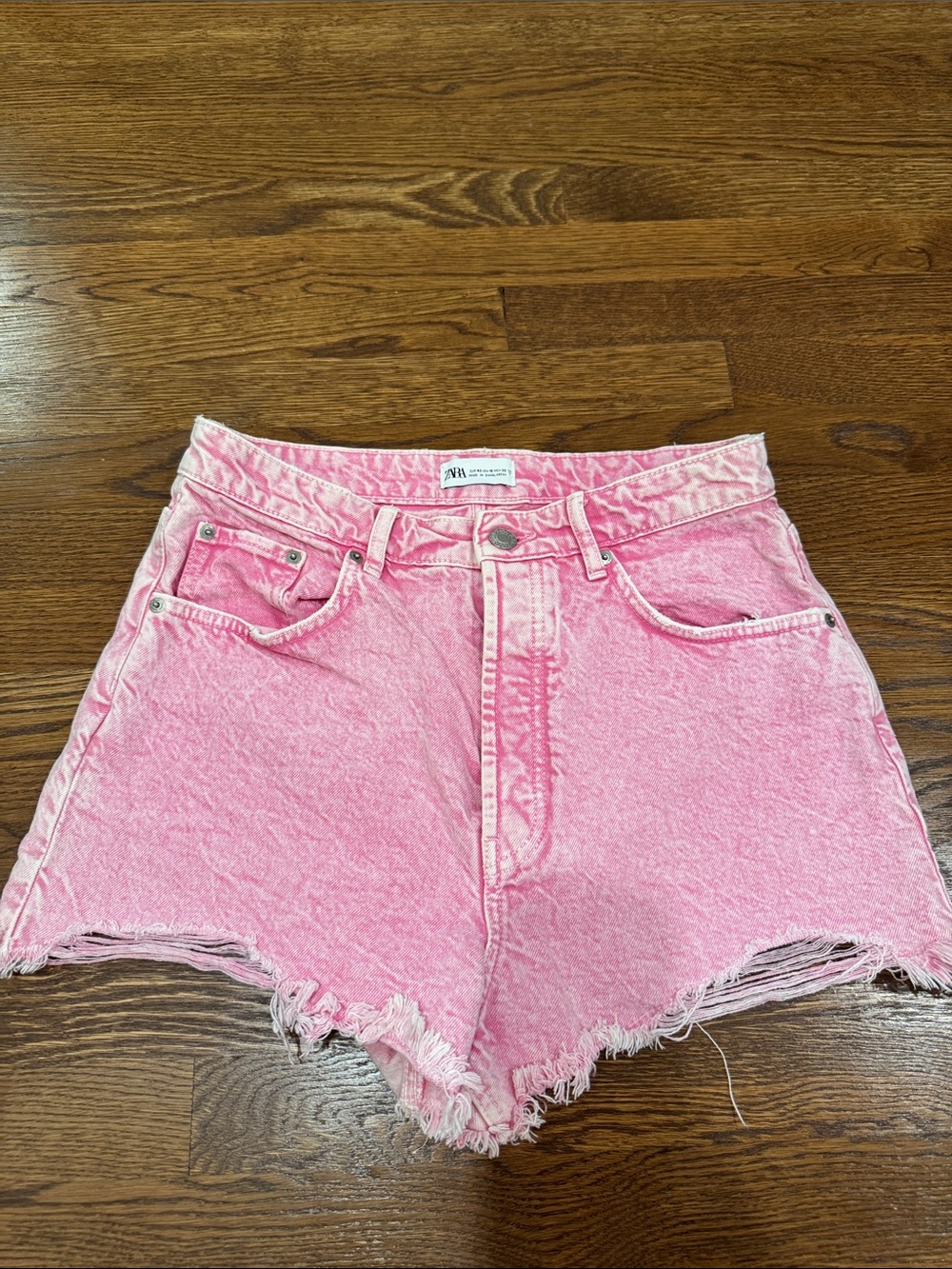 Zara Pink Frayed Hem Denim Shorts